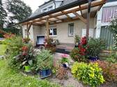 Überdachte Terrasse - 8 Zimmer Einfamilienhaus zum Kaufen in Hemsbünde