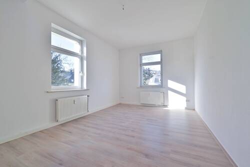 _DSC3251 - 3 Zimmer Etagenwohnung zur Miete in Burkhardtsdorf