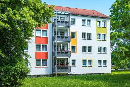 Ansicht 1 - 4 Zimmer Etagenwohnung zur Miete in Zwickau