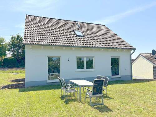 Rückansicht - 8 Zimmer Einfamilienhaus zum Kaufen in Osburg