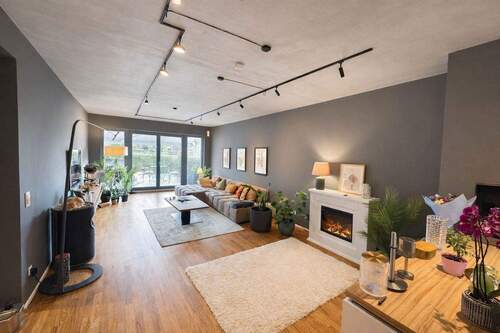 Wohnzimmer (1. OG) - Exklusive Maisonette-Eigentumswohnung mit Garten & Terrasse am Gleisdreieckpark