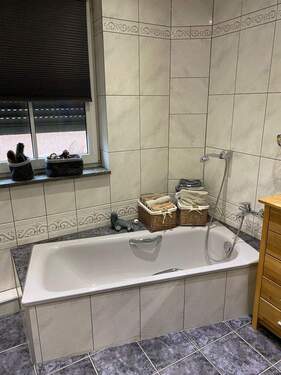 Badezimmer Ansicht 2 - 