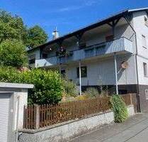 Großzügiges Zweifamilienhaus in Bad Endbach-Hartenrod