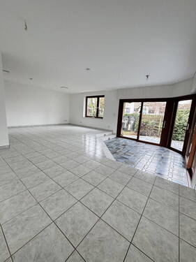 Bild 4 - Etagenwohnung mit 109,00 m&sup2; in Bergisch Gladbach zur Miete