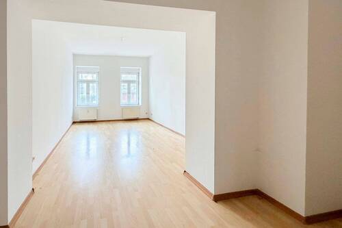 Wohnung EG li WZ - Mehrfamilienhaus, Wohnhaus mit 483,10 m&sup2; in Chemnitz zum Kaufen