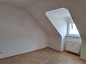 Zimmer 2 - 