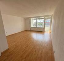 PROVISIONSFREI: 2-Zimmer-Wohnung mit Loggia und Tiefgaragenplatz in Hannover-List