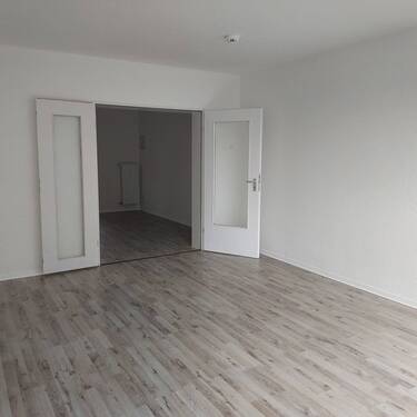 20231026_152343_resized.jpg - Etagenwohnung mit 82,00 m&sup2; in Bremerhaven zur Miete