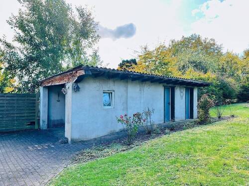 Und großem Gartenhaus - Doppelhaushälfte mit 128,00 m&sup2; in Beuren (Hochwald) zum Kaufen