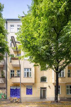 Fassade - 2 Zimmer Etagenwohnung zum Kaufen in Berlin