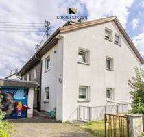 Platz genug für 2 Generationen - Geräumige Doppelhaushälfte mit kleinem Garten und Garage! - Süßen