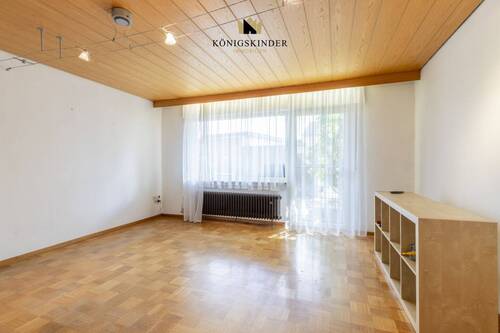 Wohnzimmer zur Terrasse - 5 Zimmer Doppelhaushälfte in Süßen