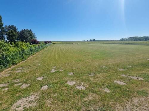 Baugrundstück - Wohnen im Grünen auf Rügen – Baugrundstück in ruhiger Lage auf Ummanz