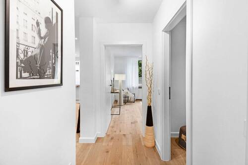 Flur zum Schlafzimmer - 
