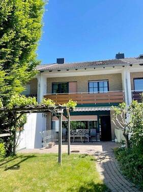 Hausrückseite - 4 Zimmer Mehrfamilienhaus, Wohnhaus zum Kaufen in Korschenbroich