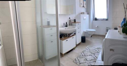 Badezimmer - 3 Zimmer Etagenwohnung in Delmenhorst