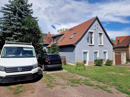 Hauseingang - Einfamilienhaus mit 180,00 m&sup2; in Wettin-Löbejün OT Nauendorf zum Kaufen