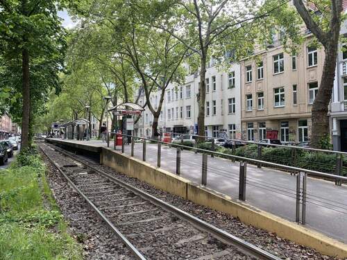 ÖPNV - 5 Zimmer Etagenwohnung zum Kaufen in Köln