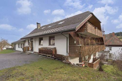 Aussen_2 - 1 Zimmer Mehrfamilienhaus, Wohnhaus zum Kaufen in Feldberg / Altglashütten