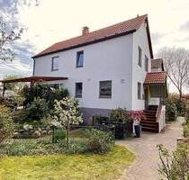 Modernes Familienhaus mit zusätzlichem Wohnbereich & großem Garten von Privat ohne Makler. - Hamburg Eidelstedt