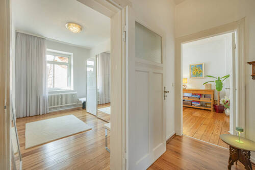 Flur und Zimmer - 