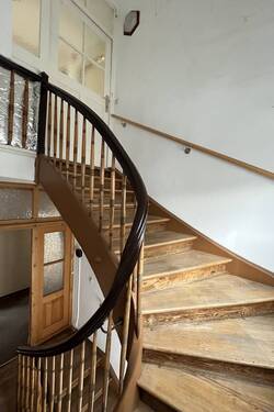 Treppen vom OG ins DG - 