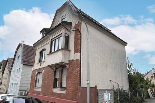 Ansicht Haus - 1 Zimmer Mehrfamilienhaus, Wohnhaus zum Kaufen in Stuttgart