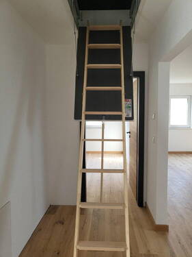 Bild 2 - 3 Zimmer Etagenwohnung zur Miete in Vöhringen