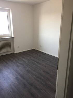 Schlafzimmer 4.OG Links - 
