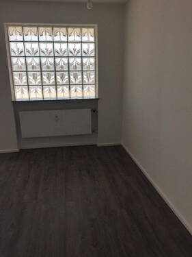 Wohnzimmer 4.OG Links - 