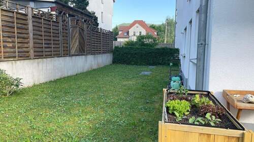 Gartenanteil - 3 Zimmer Terrassenwohnung zum Kaufen in Jena