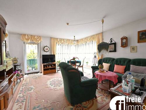 Wohnzimmer - Etagenwohnung mit 57,00 m² in Dresden zum Kaufen