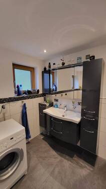 Bad - 4-Zimmer-Wohnung mit Balkon in idyllischer Lage mit Ausblick ins Grüne!!!