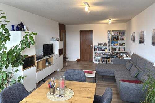 Wohnen/Essen - 3 Zimmer Etagenwohnung in Sindelfingen