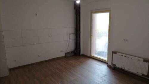 Küche mit Zugang zur Terrasse - 