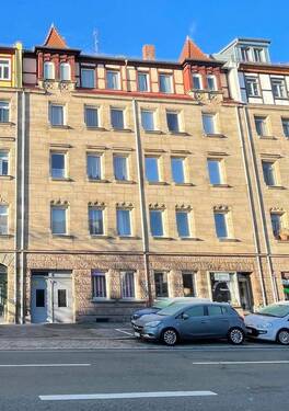 Hausansicht - Renovierter Laden mit kleiner Terrasse in gut frequentierter Lage - Fürth Nordstadt