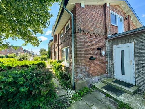 Zugang zur angrenzenden Wohnung - 