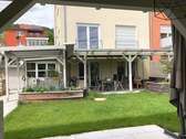 Außenansicht - Großes Haus mit Garten, Pool und Kamin im Norden von Jena zu verkaufen - 145.000 € seit Kauf an Zusatzinvestitionen verbaut