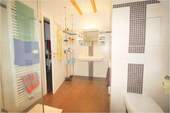 AnKaSa GmbH Maklerempfehlung Leipzig_DG Wohnung_Tageslichtbad mit Dusche un - 