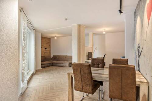 Wohnen_Essen - 2 Zimmer Etagenwohnung zum Kaufen in Hürth