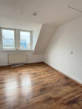 Schlafzimmer1 - 3 Zimmer Mehrfamilienhaus, Wohnhaus zur Miete in Stralsund