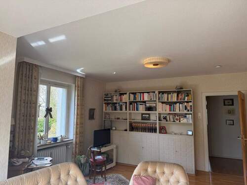 1e503359-c248-479a-a129-e2a82e32118c.jpeg - 