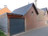 Hausseite/Garage - 