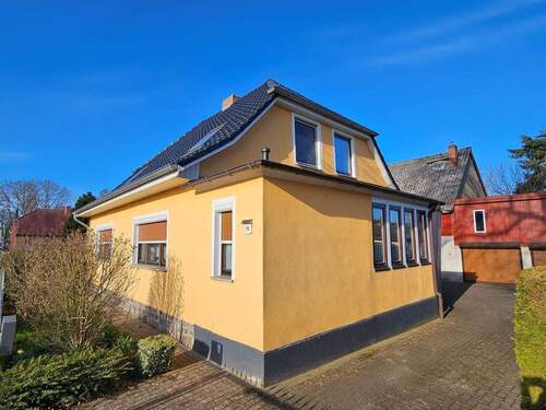 Vorgarten, Garagenzufahrt.jpg - 