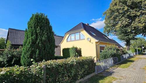 Straßenansicht.jpg - 