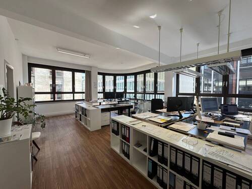 Büro - 6 Zimmer Büro in Hamburg / Altstadt