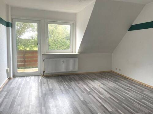 Wohnzimmer - Etagenwohnung mit 49,40 m² in Münsterdorf zum Kaufen