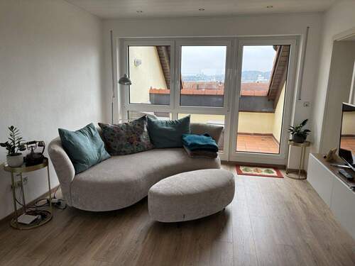 Wohnen - Etagenwohnung mit 62,00 m&sup2; in Hallstadt zur Miete