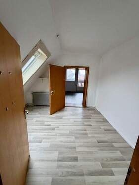 Raum - 1 Zimmer Mehrfamilienhaus, Wohnhaus zum Kaufen in Neustadt am Rübenberge