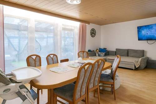 Wohn-Esszimmer - 6 Zimmer Einfamilienhaus in Sontheim